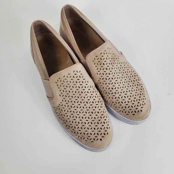 Vionic Shoes - Vionic Kani Slip On Shoe Womens Size 9.5 Lazer Cut Eyelets Comfort Neutral
